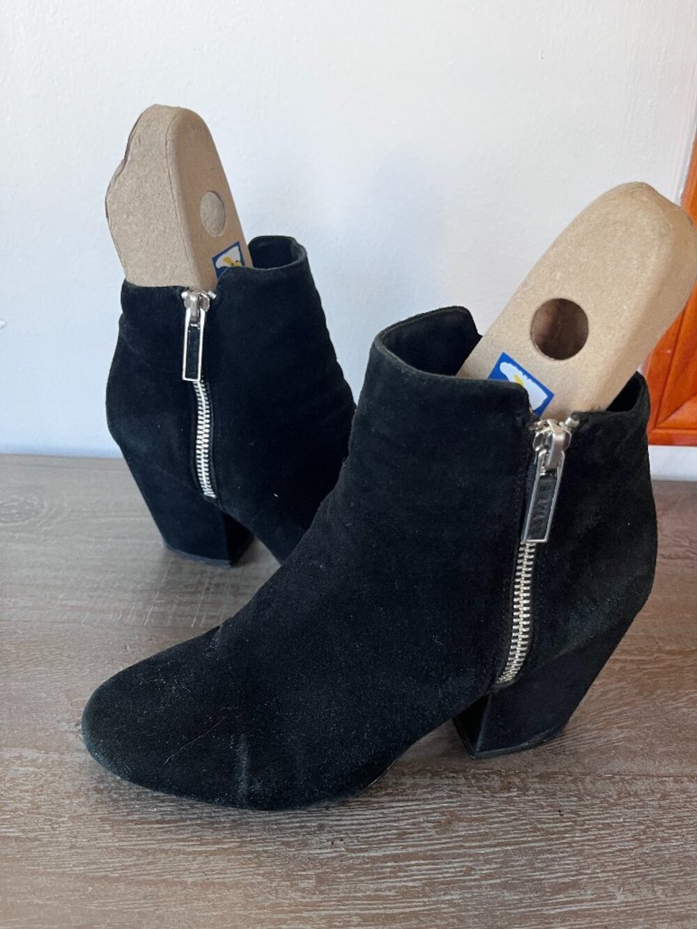 Black Suede Pointed Toe Ankle Boots with Side Zipper